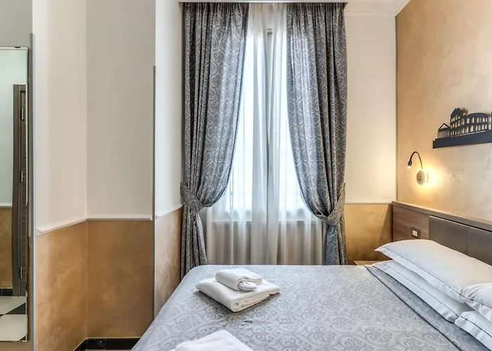 Centro Cavour 3* רומא