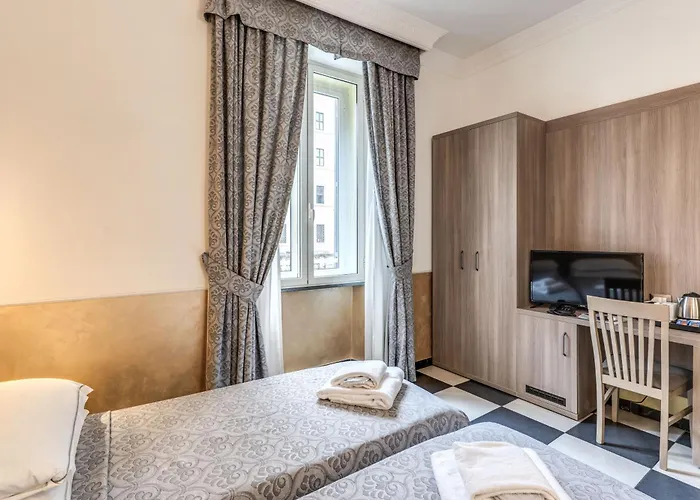 Centro Cavour מלון 3*