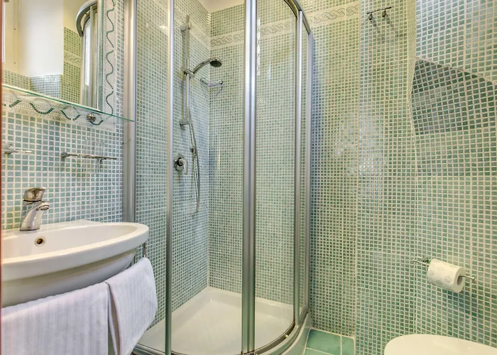 Centro Cavour Hotel 3*
