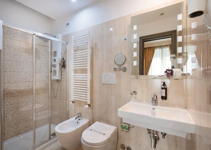 Centro Cavour 3*